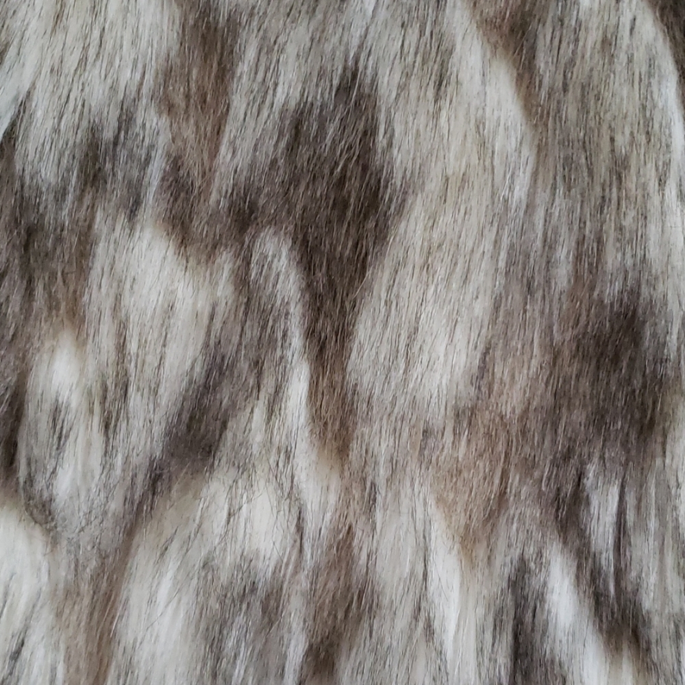 Reversible Vest - image 3